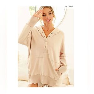 BiBi- “The Londyn” Cream Oversized Knit Hoodie With Thumb Holes- Size XL